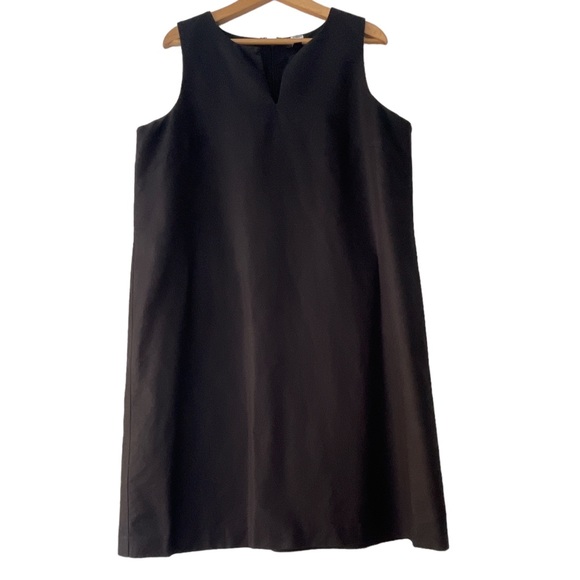 Ann Taylor Dresses & Skirts - Ann Taylor Black Linen blend sleeveless midi dress fully lined Sz 16